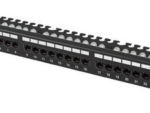 PATCH PANEL LANBERG 24 PUERTOS 1U 19" CAT.6 UTP CON ORGANIZADOR CABLES NEGRO