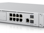 ROUTER UBIQUITI UDM-SE TODO EN UNO: ROUTER SWITCHPOE WIFI CONTROL VIDEOREC GATEW